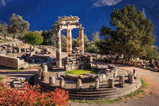 Delphi One Day Tour - The value of guided ruins, and what your guide actually does