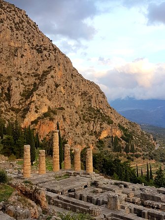 Delphi & Thermopylae Full Day Private Tour from Athens - Price and value for a private day from Athens (what you’re really paying for)