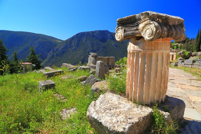 Delphi Tour From Athens - Morning drive from Athens: Boeotian plain, Thebes, and approach to Delphi