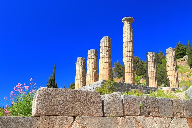 Delphi Tour From Athens - Comfort on the road: new bus, air-conditioning, and a capped group size