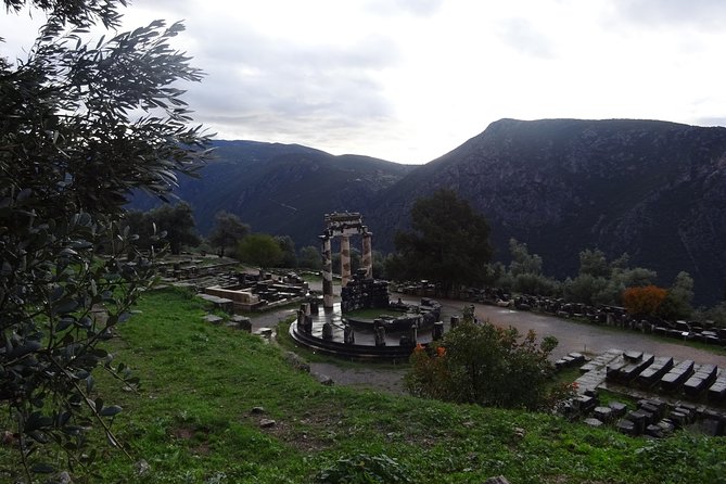 Delphi with Professional English Guide and Transportation - What to Bring: Comfortable Shoes and Heat Sense