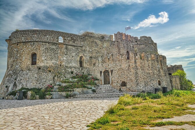Discover Corinth-Nafplio: All Day Tour Through History and Beauty - Akrokorinthos and ancient Corinth ruins, from fort views to Apollo’s columns