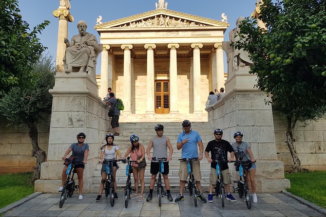 Discover the City e-bike day tours - Meeting point near Praxitelous 22, and how the tour actually starts