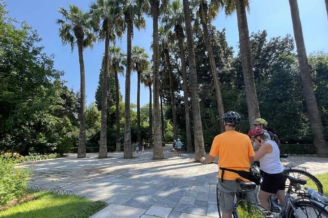 Explore Athens Historical Centre by Bike - Getting started at Flat Tyres and what the ride setup means for you