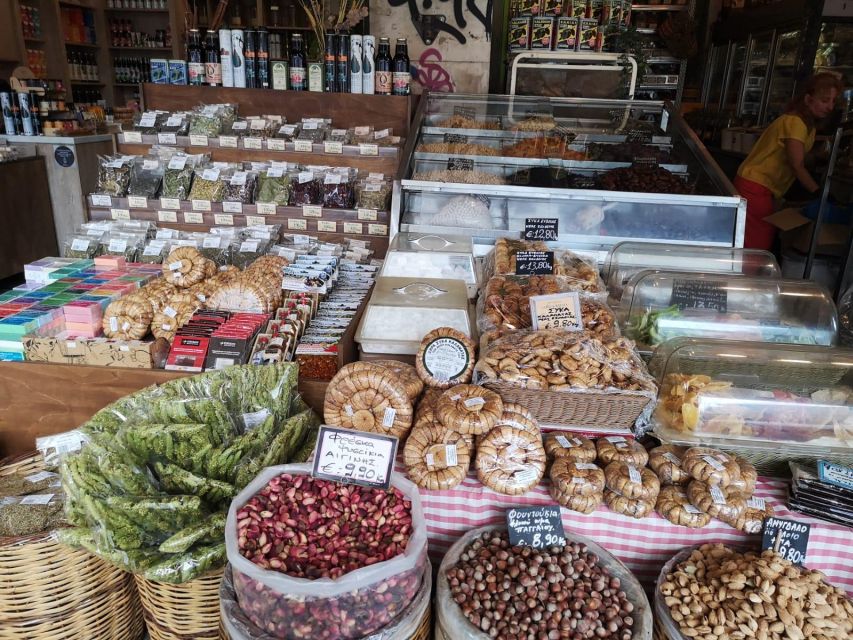 Food Tour - Getting started at Omonia, then letting the smells steer you