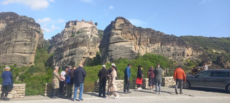 From Athens: 2-Day Meteora Trip with Tansportation & Hotel - Day 2 Morning Tour: Byzantine church and Hermit Caves