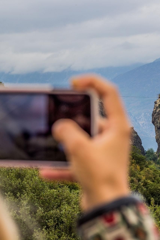 From Athens: 2 Days Meteora, Thermopylae & Delphi Tour - Kalambaka hotel base: the easy part you shouldn’t ignore