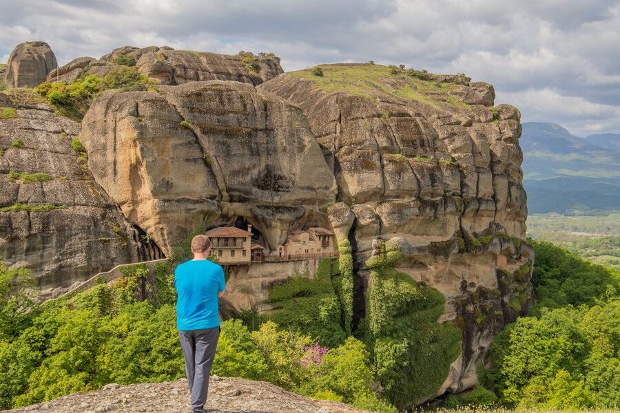 From Athens: 3 Days in Meteora & Delphi with Tours & Hotel - Your Kalambaka base: convenient for tours, sometimes a hike for dinner