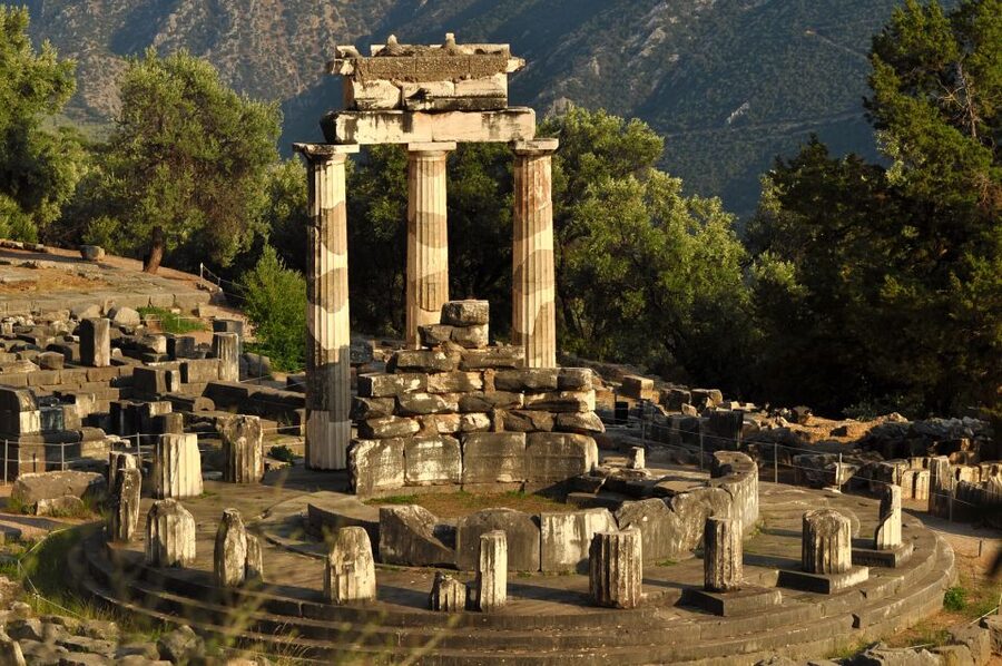 From Athens: 4-Days Classical Tour with Meteora - Peloponnese Classics, Then Meteora in One Smart Loop
