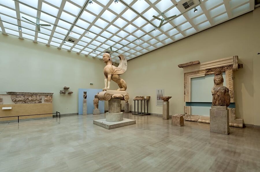 From Athens: Delphi and Arachova Private Tour - Athens to Delphi: a long drive made manageable