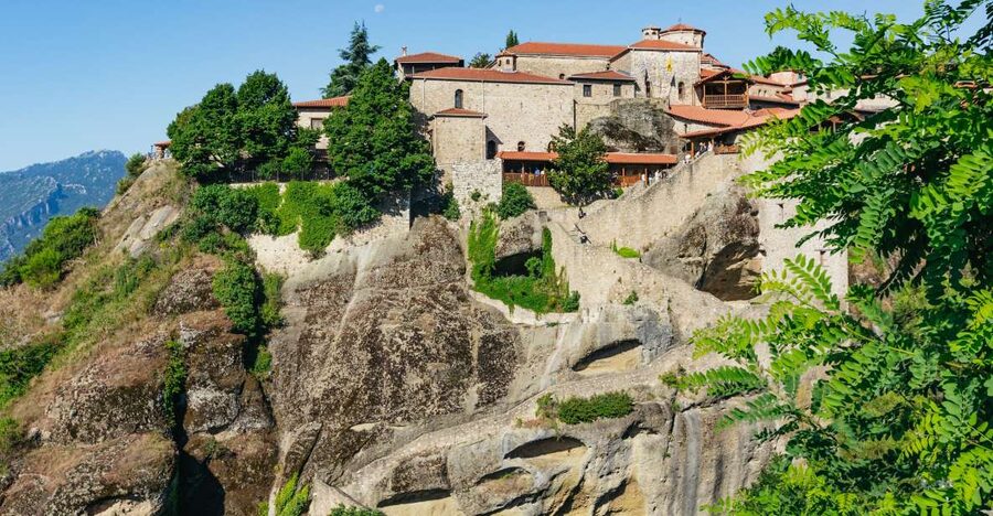 From Athens: Delphi and Meteora 2-Day Guided Tour - Tips to Make the Most of It Without Stress