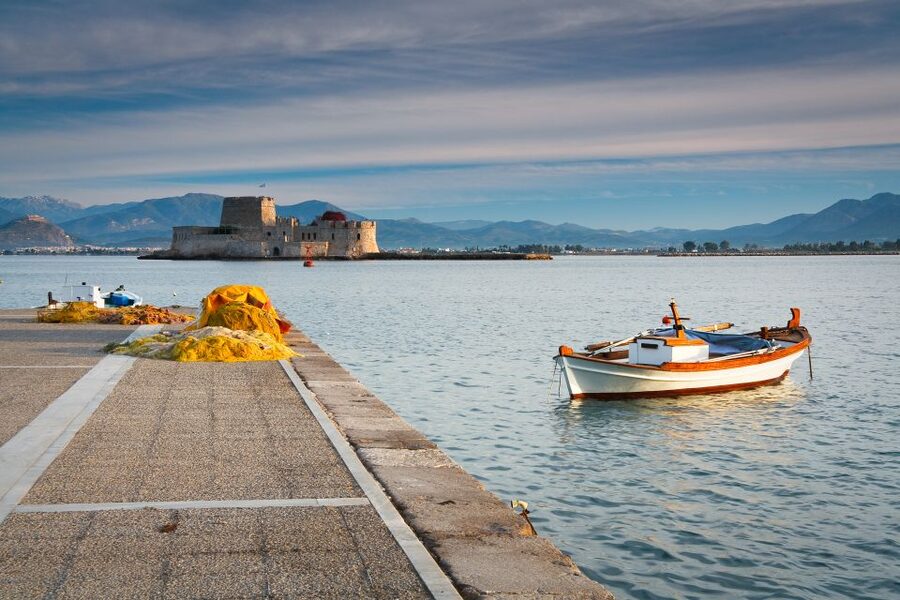 From Athens: Explore Ancient Greece 4-Day Tour - A 4-day Athens to Peloponnese loop that hits the classics