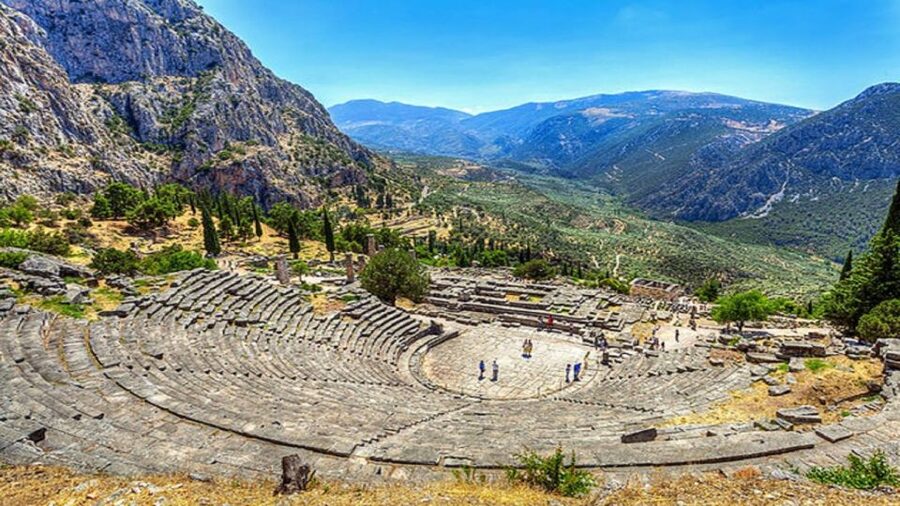 From Athens: Full-Day Delphi – Thermopylae Excursion - Price and logistics for a private group up to 7