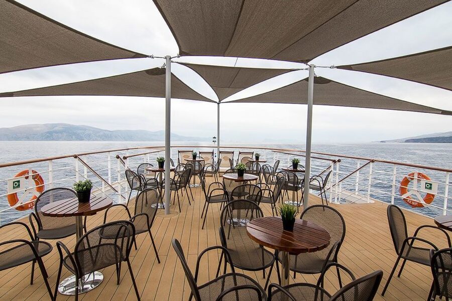 From Athens: Hydra, Poros & Aegina Cruise with Buffet Lunch - Athens to the boat: how the day starts (and why timing matters)