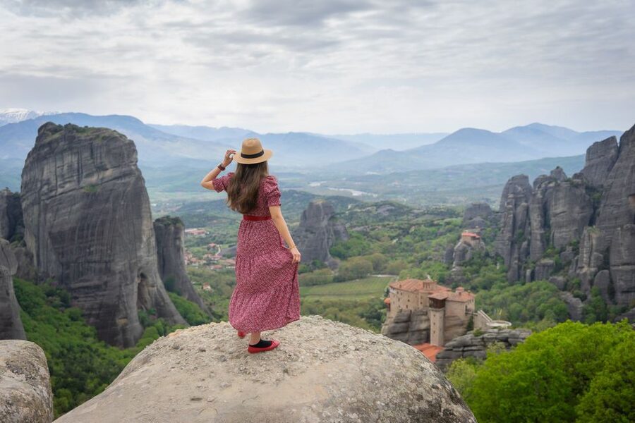 From Athens: Meteora Private Day Trip with Transfer - The four-hour viewpoint block: how you see all the monasteries