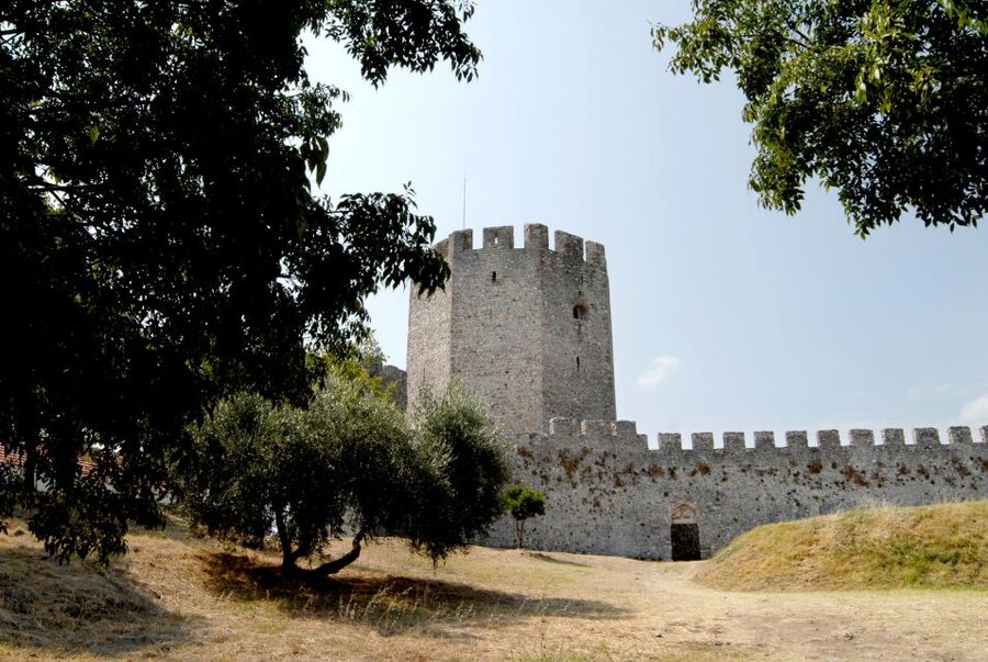 From Athens: Mt. Olympus National Park Guided Day Tour - Platamon Byzantine Castle: medieval walls with Aegean theater seats