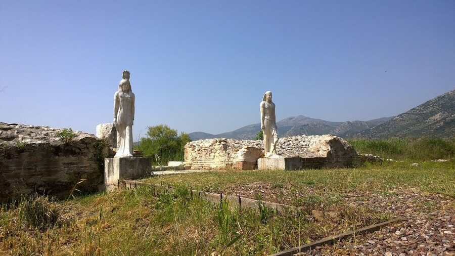 From Athens: Private Historic Tour to Marathon & Thermopylae - Marathon stop: the Archaeological Museum that connects time periods
