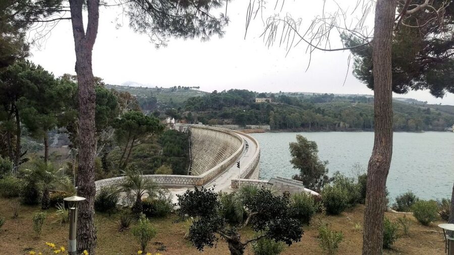 From Athens: Private Historic Tour to Marathon & Thermopylae - What you pay for, and what you should budget separately