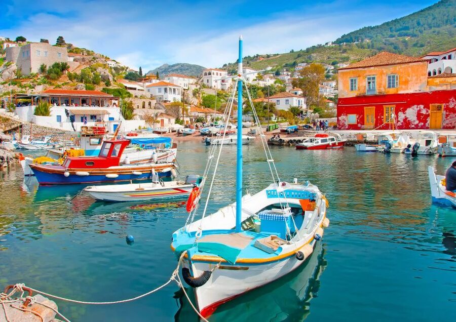 From Athens: Saronic Islands Full-Day Cruise with VIP Seats - Pace, Groups, and Weather: The Real-World Side of Island Day Trips