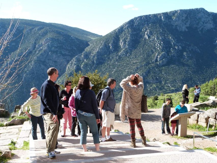 From Athens: Temple of Apollo and Oracle Delphi Day Trip - Delphi Museum: where the famous statues make more sense