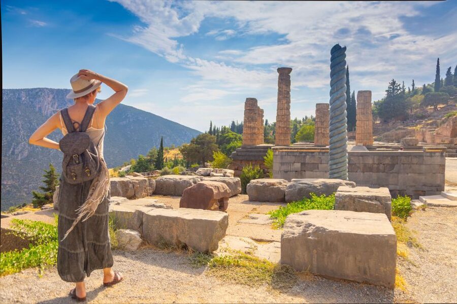 From Athens: Temple of Apollo and Oracle Delphi Day Trip - Lunch and the rhythm of a long 10-hour day