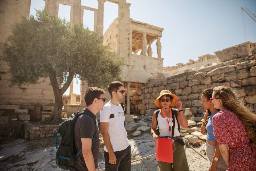 From Cruise Port: Athens City, Acropolis & Acropolis Museum - From Piraeus to Syntagma: the day starts with an Athens orientation