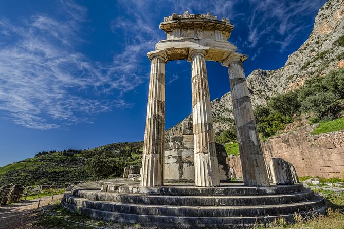 Full-Day Delphi Tour from Athens - Delphi village and lunch time: plan for fast choices