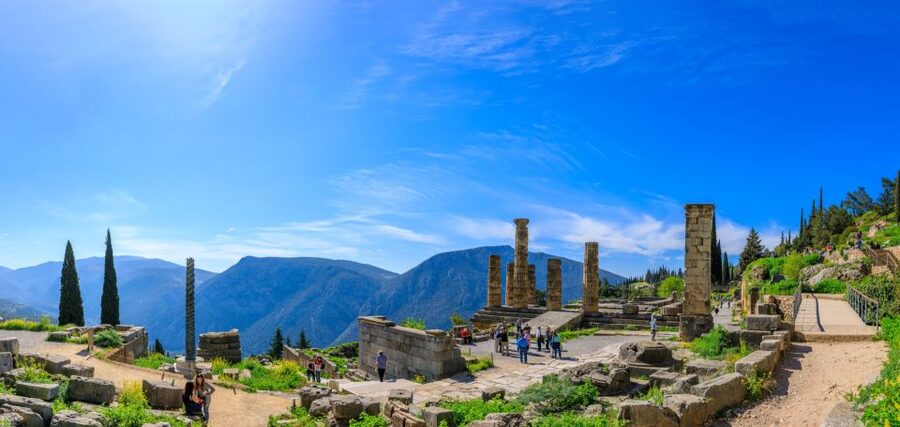 ''Full-Day Tour of Delphi-Monastery Hosios Loukas- Livadia'' - Price and value: what $319 includes, and what it does not