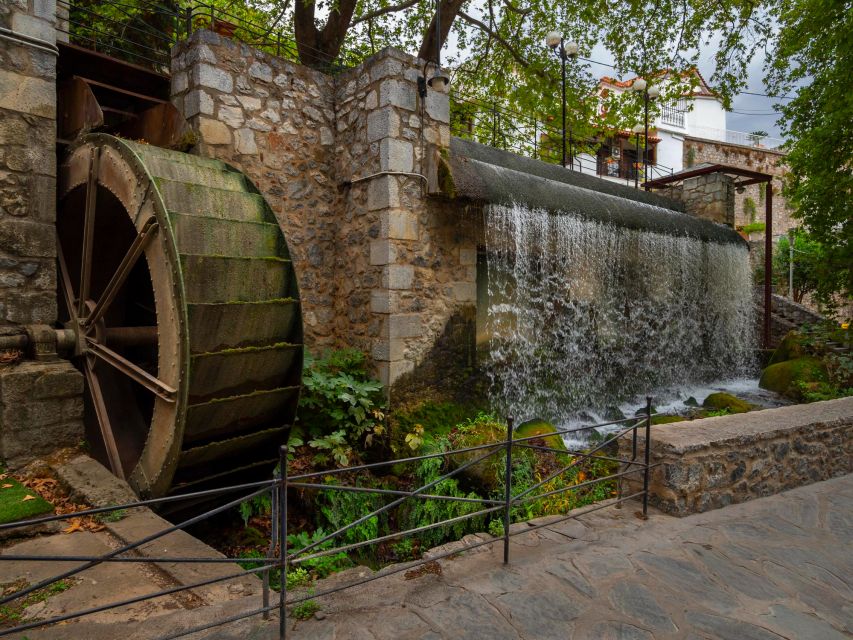 ''Full-Day Tour of Delphi-Monastery Hosios Loukas- Livadia'' - The pacing reality of a 10-hour private tour