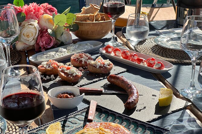 Greek Gastronomy & Wine Pairing Cruise with a Sommelier in Athens - The Greek Menu: What You Eat On Board and Why It Feels Special