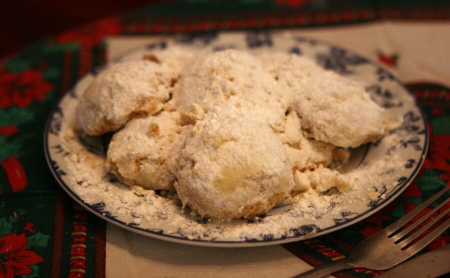 Greek Phyllo and Pie Cooking Class in Athens - Athens pie-making, taught in a real home rhythm