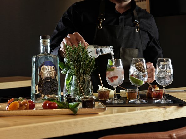 Guided Gin tasting experience in Athens with Snacks - Key takeaways before you go