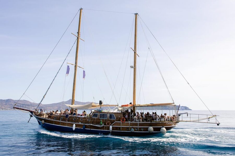 Half-Day Athens Cruise: Swim Stop,Lunch, and Drinks Included - Pickup in central Athens: when it saves time
