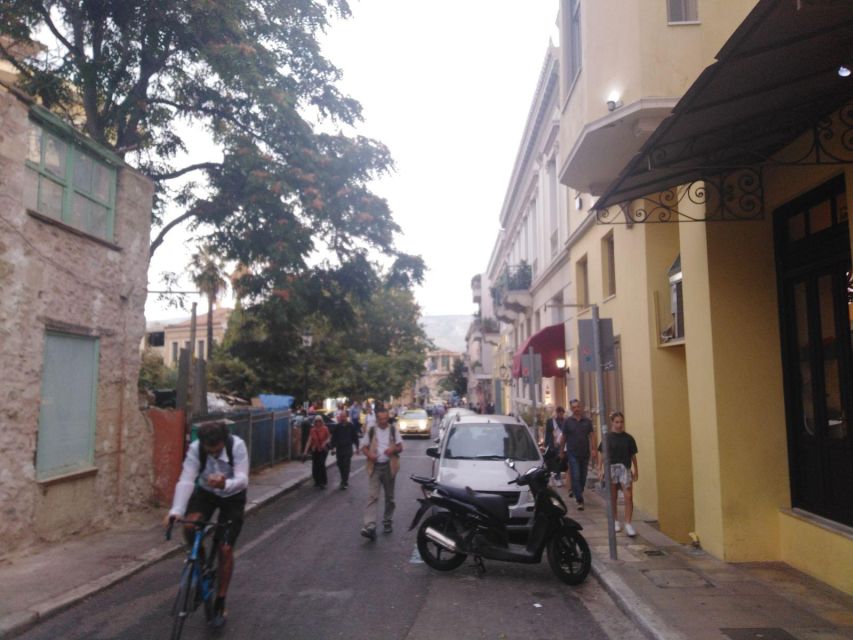 Hilarious walking adventure in the heart of Athens - Why this hilarious walking route works in Athens