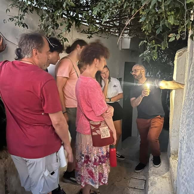 Magic Walk in Athens with Local Friends - Street food and souvlaki: the part that turns it from sightseeing into a meal