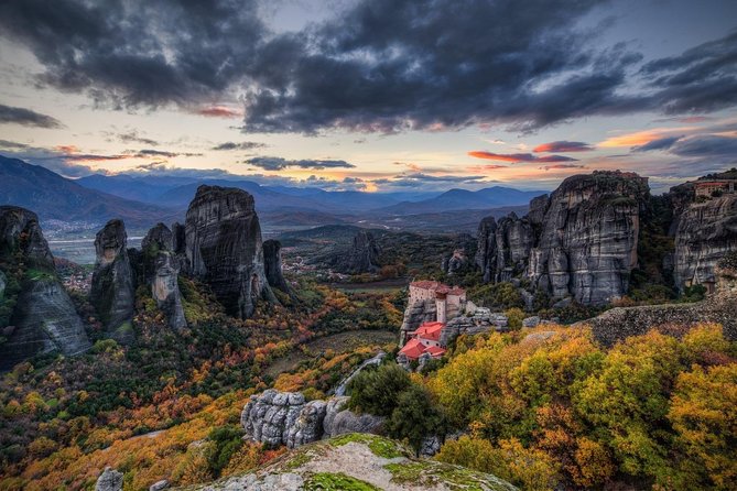 Mercedes Private Tour to Meteora, Delphi and Thermopylae - Stop 6: Roussanou Monastery, views and quiet