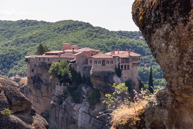 "Meteora Highlights: A Journey Among the Sky-High Monasteries" - Varlaam and Agios Stefanos: Ticketed Viewpoints and Mobility-Friendly Access