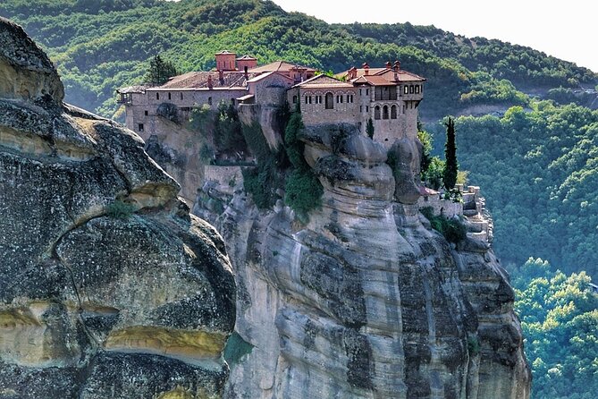 Meteora Monasteries & Caves Unesco Wonder in Greece Day Trip - Thermopylae: Ancient Tragedy at the Hot Gates