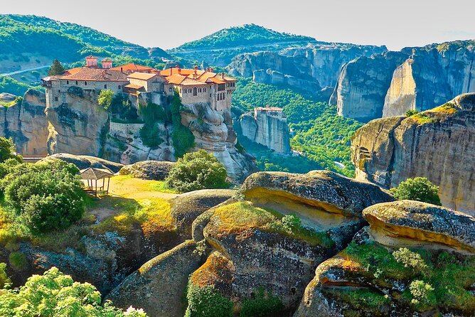 Meteora Monasteries & Caves Unesco Wonder in Greece Day Trip - Meteora: Why These Monasteries Sit on Such Huge Rocks