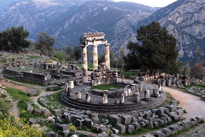 Mystic Delphi in a Full Day Private Tour - The Arachova Stop: Quick Village Time With Ski-Resort Energy