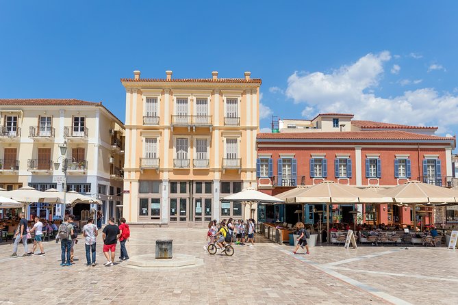 Nafplio day tour from Athens - Stop 3: Nafplio old town, 2 hours to eat, browse, and look back at the port