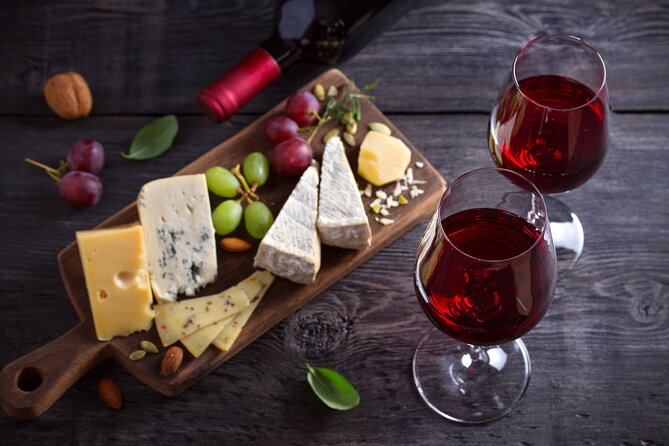 Nemea Wine Tasting & Nafplio Full-Day Private Tour from Athens - Nafplio 90 Minutes: Seaside Walking, Lunch Options, and Fortress Views