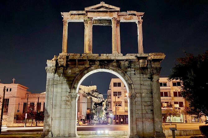 Night Tour of the City of Athens with Guide in Spanish - Zappeion, the Olympics link, and Panathenaic Stadium’s glow
