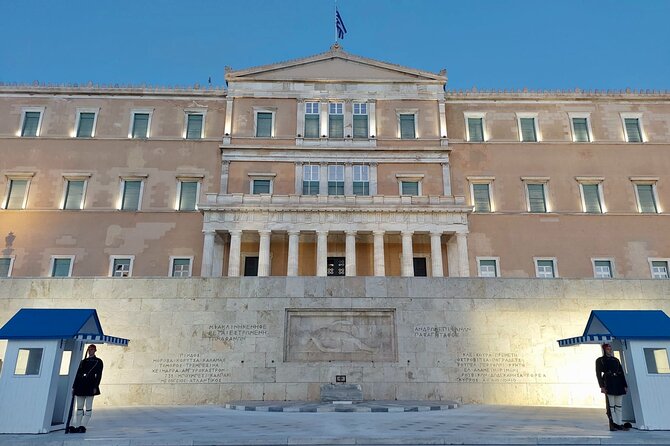 Night Tour of the City of Athens with Guide in Spanish - Price and what you really get for $27.51