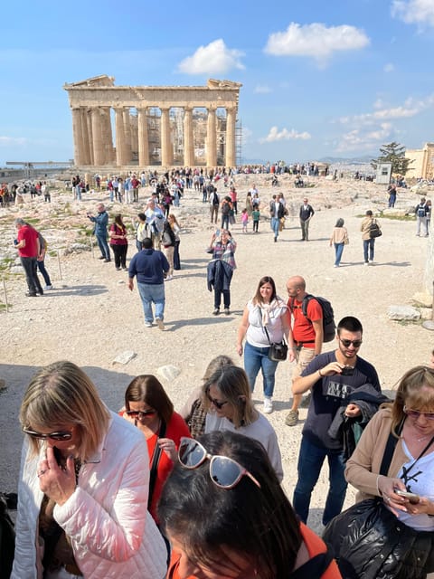 Parthenon & Acropolis Guided Tour in Spanish -Option Tickets - Erechtheion and the Caryatids, the beauty has a story