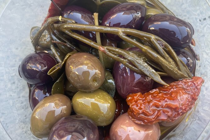 Piraeus Food Walking Tour - Vegetarian and gluten free: what you should do before you go