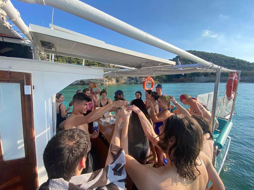 Porto Rafti: Athens Cruise Tour with Mediterranean BBQ - The Mediterranean BBQ lunch, beer, wine, and how it fits the day