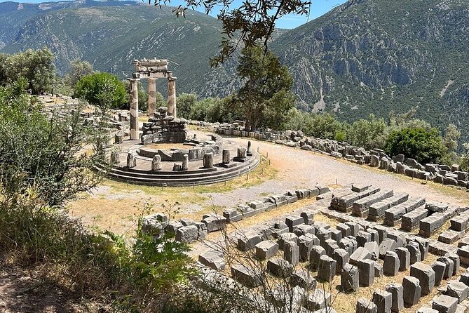 Premium Delphi Day Trip with an Expert Guide, Museum & Lunch - Delphi Archaeological Site: Temple of Apollo, Stoa, and the Polygonal Wall