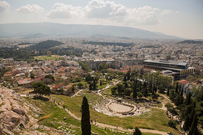Private Athens & Acropolis Highlights and Mythological Tour - What guides do best here, and why it matters on the Acropolis