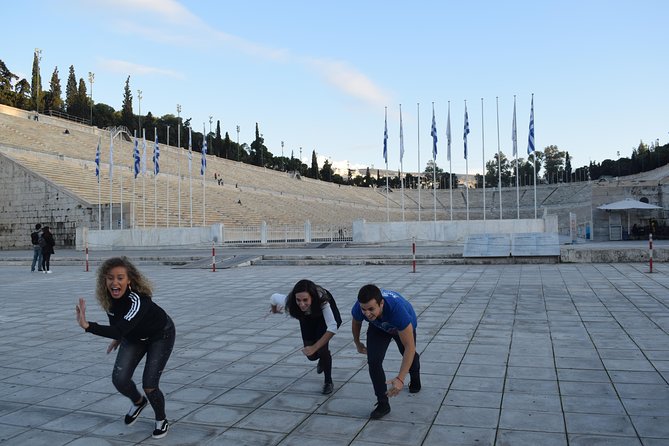 Private Athens Family Treasure Hunt - Getting to Syntagma Square and making the most of a 3-hour hunt